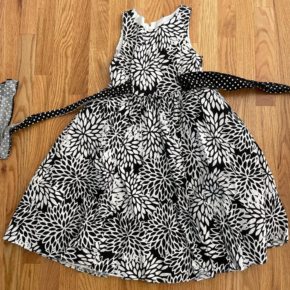 Sweet Heart Rose Summer Cotton No Sleeve Tie Back Dress Black & White Girls Sz 8